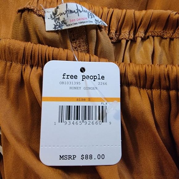 FP Talking In My Sleep Pants - Picture 10 of 10